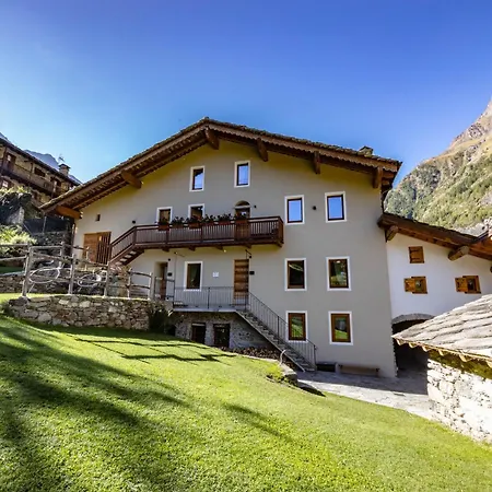 Lo Paglier - Le Four Des Alpes Apartman *